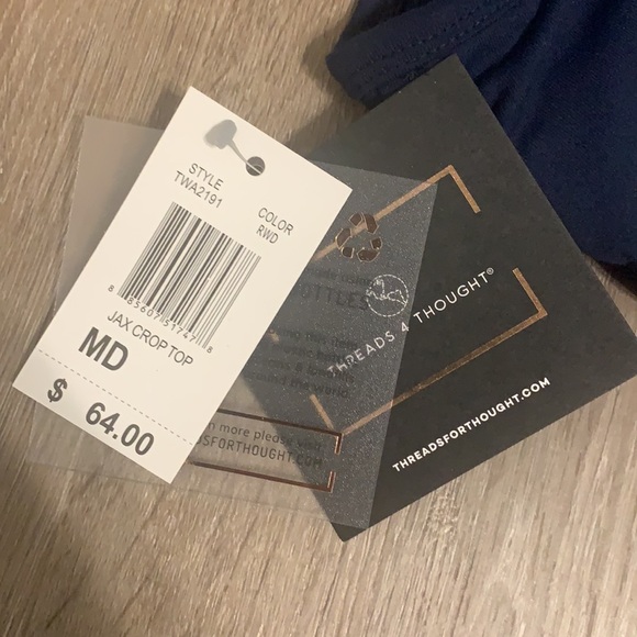 Threads 4 Thought navy crop top - Picture 3 of 3